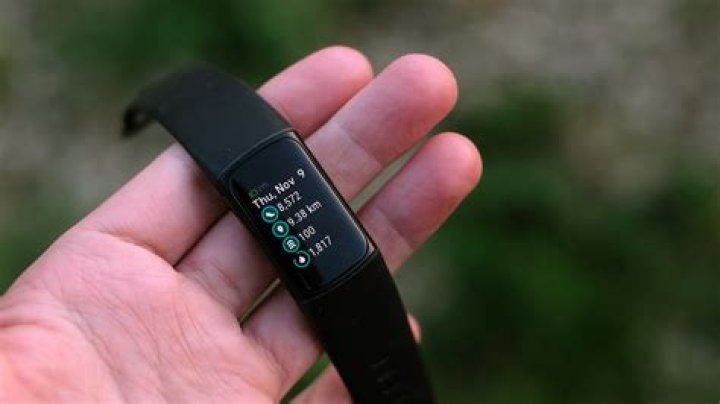 fitbit surge swimming? here is the answer